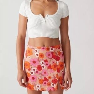 ‼️SOLD‼️ Urban Outfitters Rosie Notched Pelmet Mini Skirt Women’s Medium
